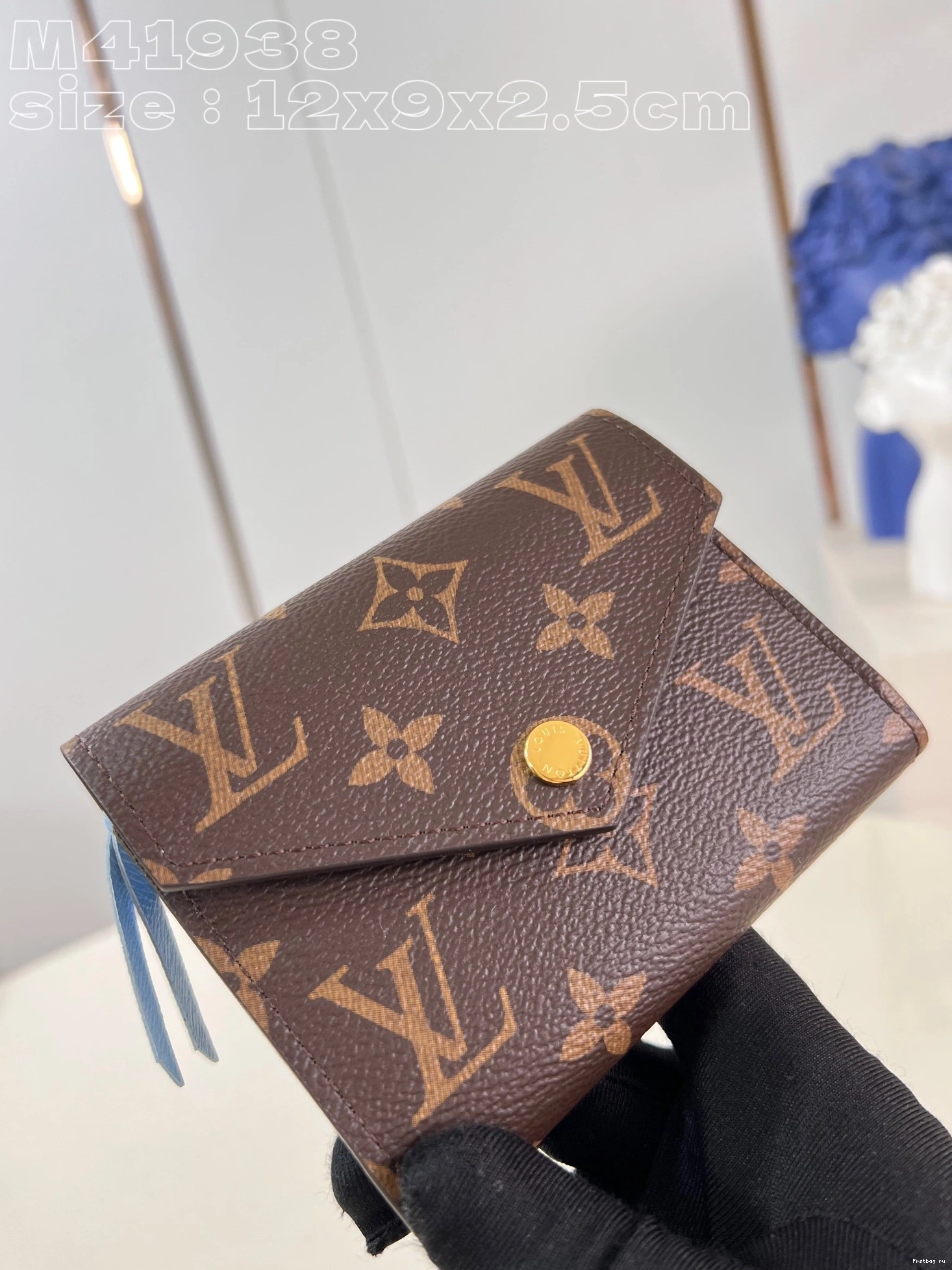 First bag ru cm WALLET-12*9.5*2.5 LOUIS VUITTON VICTORINE 0707